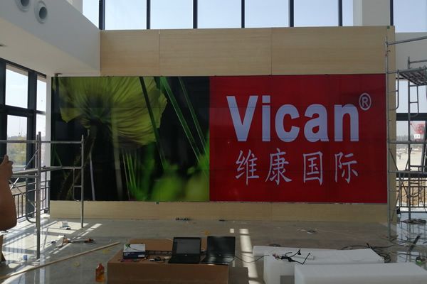 會(huì)議室拼接屏選擇哪款比較好？