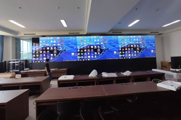 液晶拼接屏價(jià)格包括哪些部分？
