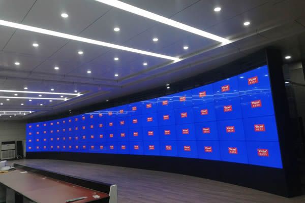 LCD拼接屏與LED顯示屏的區(qū)別有哪些，該如何選擇？