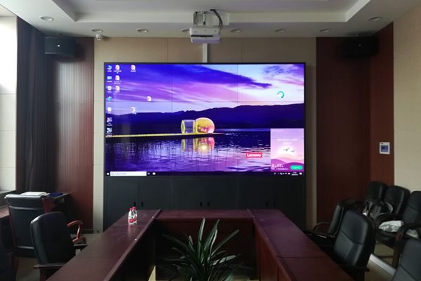 現(xiàn)代會(huì)議室使用哪種顯示大屏比較好？