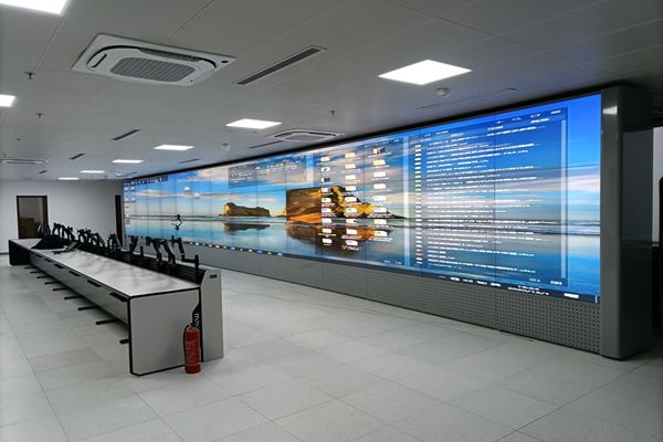 現(xiàn)在監(jiān)控中心終端顯示大屏都是使用拼接屏嗎？