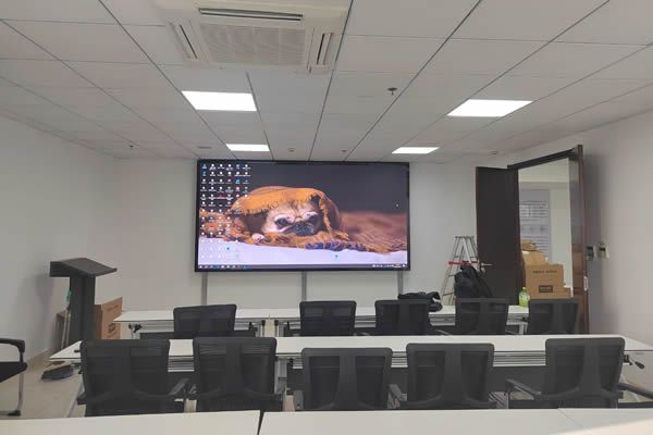 COB顯示屏廠家有哪些，我們要怎么選擇COB顯示屏產(chǎn)品？